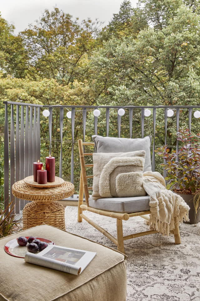 Aranżacja letniego balkonu w stylu boho