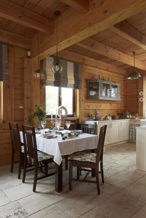 Palisandrowe kolonialne meble do jadalni...