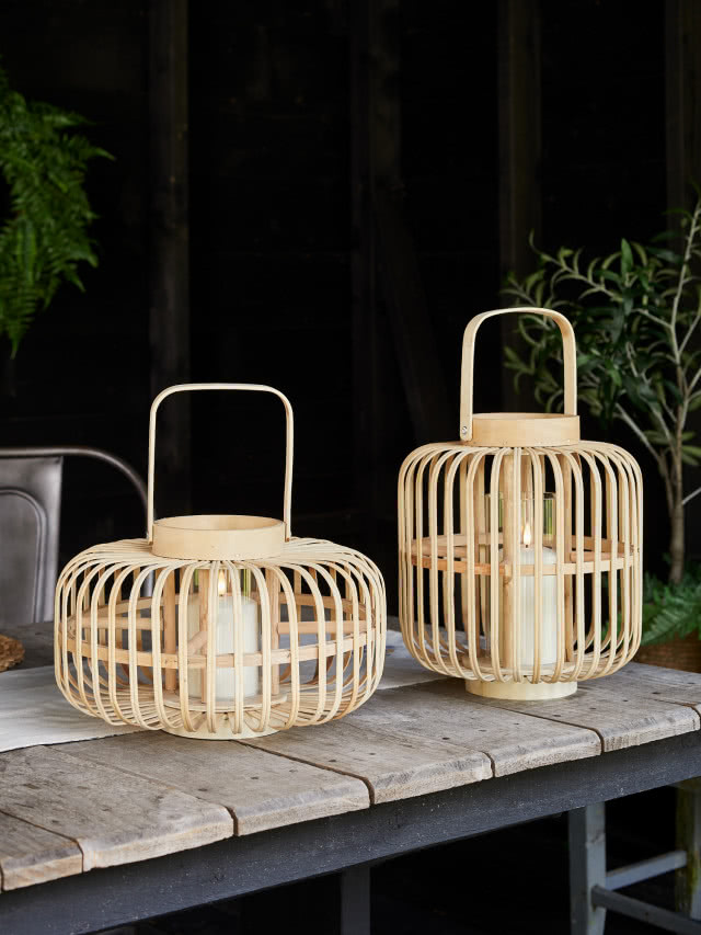 lampiony drewniane na taras