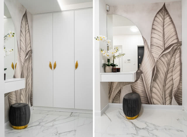 Biały przedpokój w stylu glamour