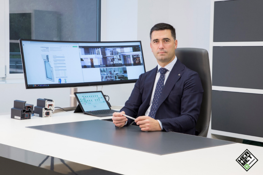 Javier Garzón, Ampuero