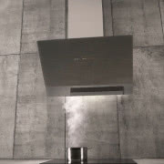 We wnętrzu lodówki klika designerskich smaczków...