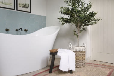 W jaki sposób urządzić łazienkę w stylu skandynawskim?