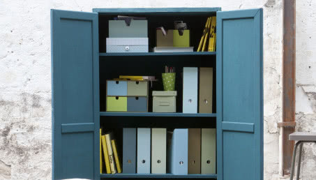 Jak odnowić stare meble drewniane?