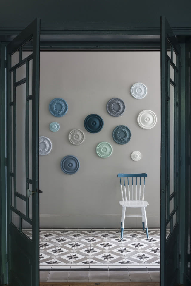 Jak odnowić stare meble drewniane?