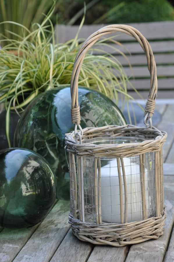 Wiklinowy lampion Capri, ze szklanym wkładem i...