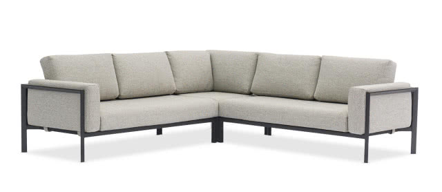 Na co zwrócić uwagę, kupując meble outdoorowe?