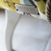 Biała kuchnia w stylu francuskim.