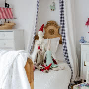 Do stylu angielskiego zaczął stopniowo przenikać...