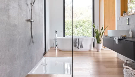 Tylko 58 mm wysokości i pełna funkcjonalność. Najniższy odpływ prysznicowy na rynku, który pasuje do każdej łazienki