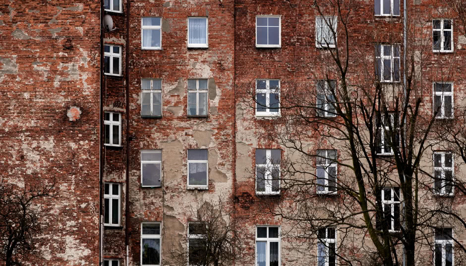 W Warszawie rusza program "Mieszkanie za remont"! Sprawdzamy, jak dostać mieszkanie w kamienicy!