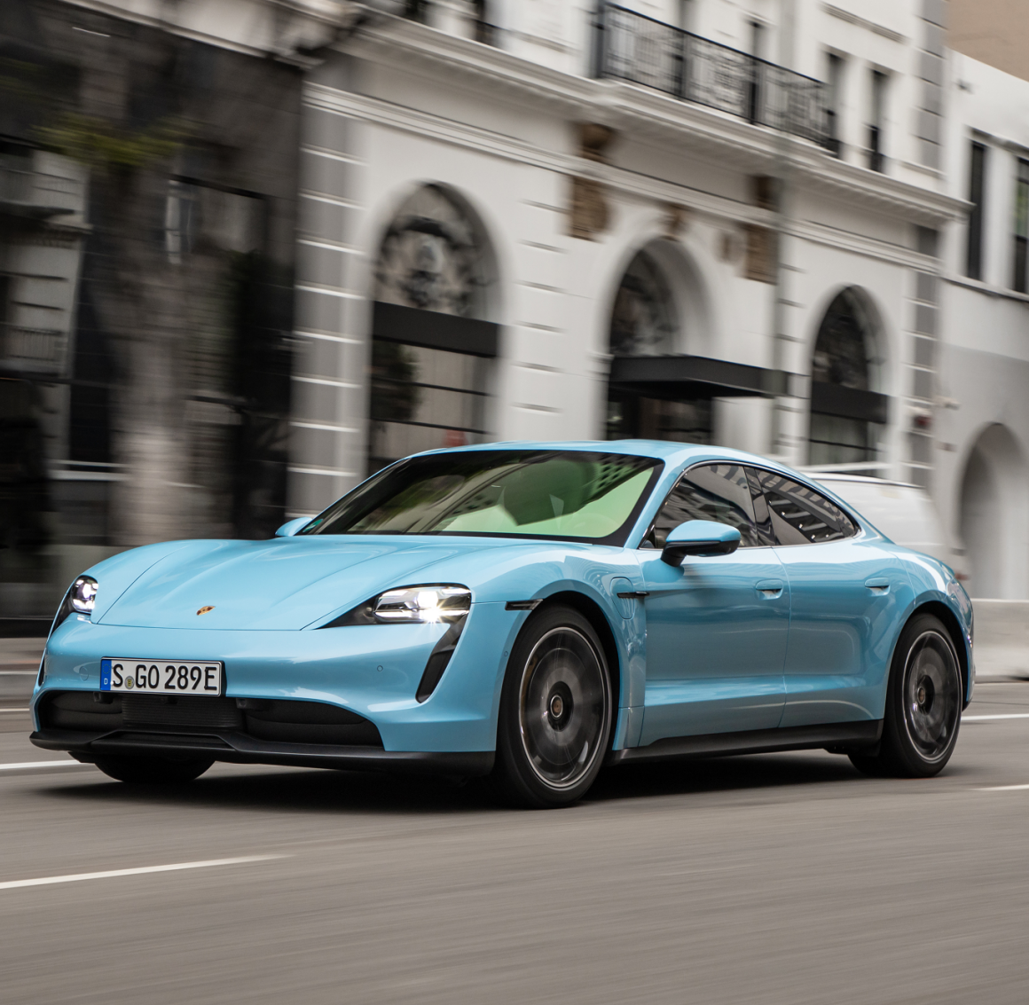 Porsche w epoce elektromobilności jak wygląda w środku