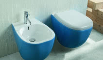 Kolorowa ceramika sanitarna w łazience