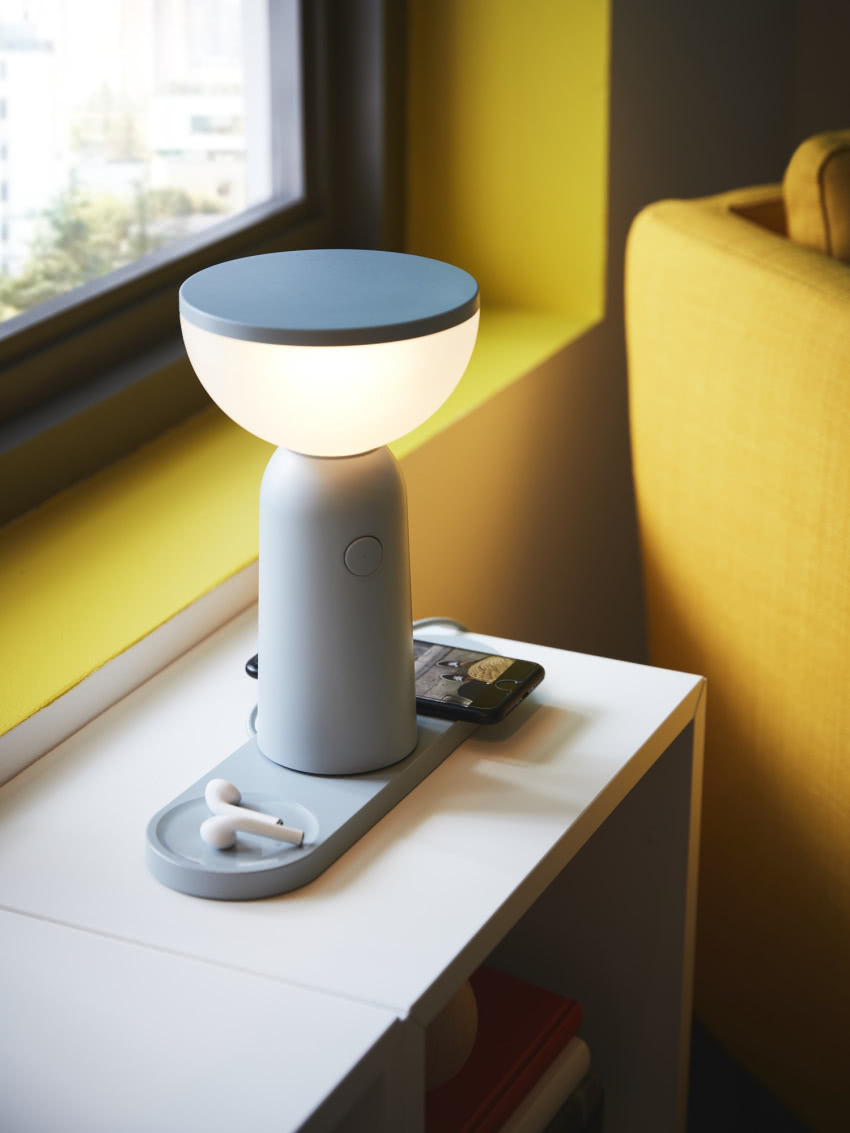 Bezprzewodowa lampa Bettorp od IKEA. Przy pomocy...