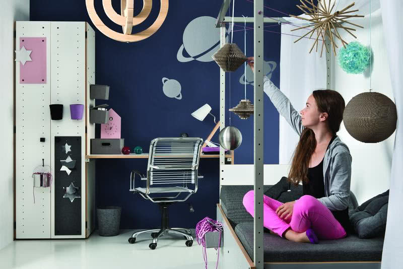 Meble Smart by VOX w pokoju kreatywnej nastolatki