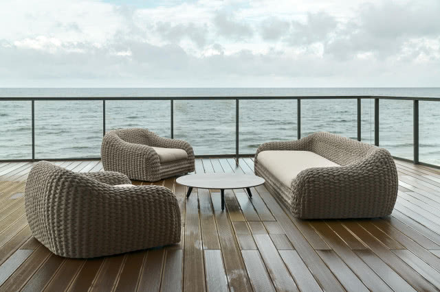 taras z widokiem na morze