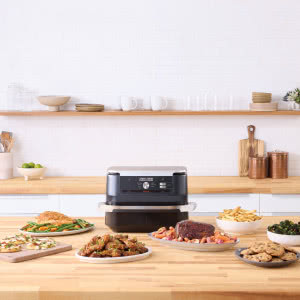 Letnia kuchnia bez tłuszczu? Z Ninja to możliwe - zobacz, jak wydobyć smak sezonowych warzyw