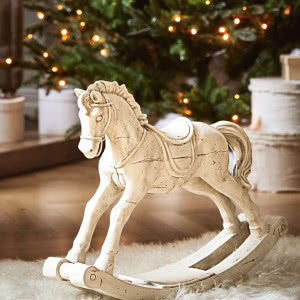 Odkryj ciepło domu z LOBERON - meble i dodatki, które ogrzeją serce