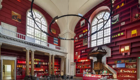 GIS Warszawa 2014 - międzynarodowa konferencja architektury wnętrz