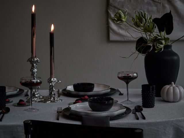 dekoracja nakrycie stołu na Halloween