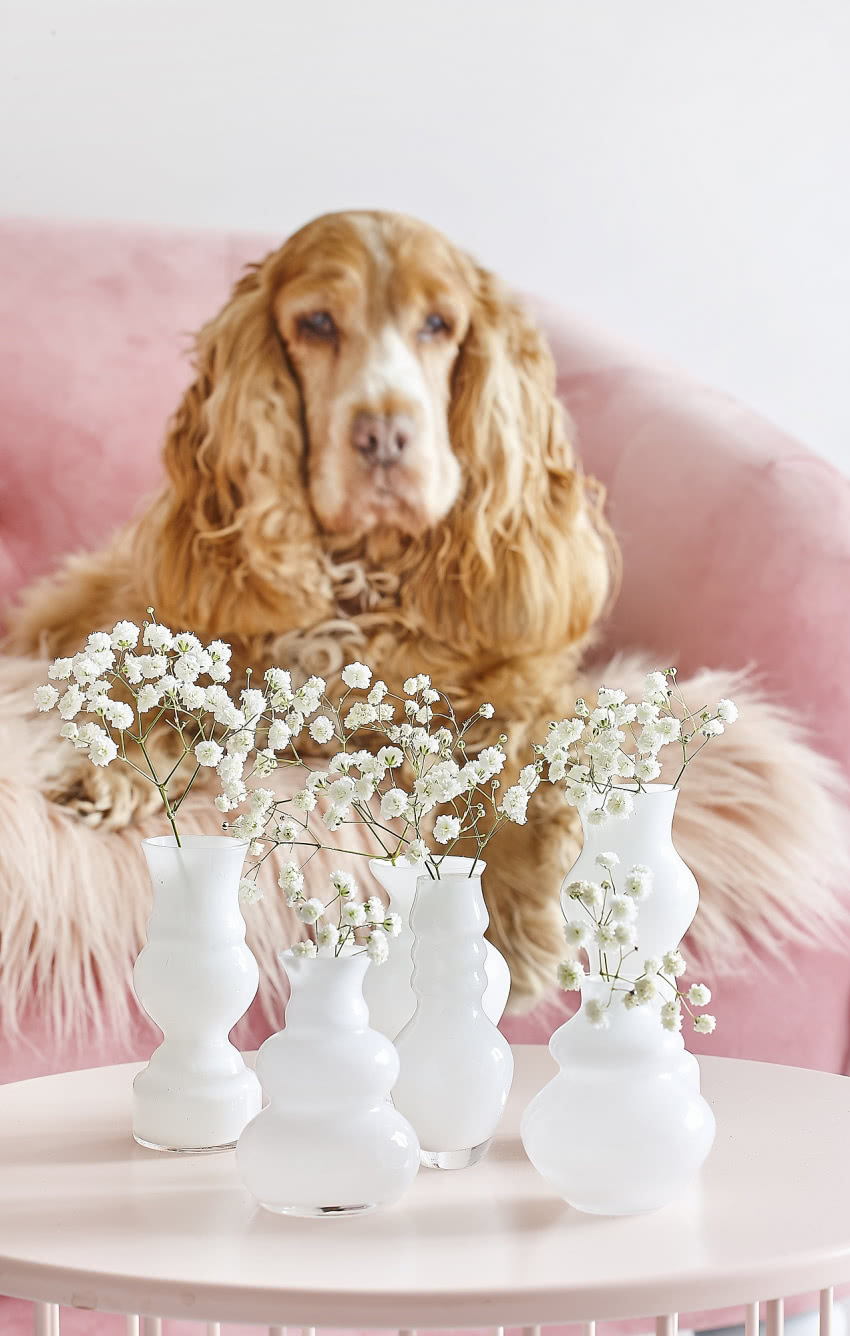 Imponująca sofa Westwing zaprasza, by się w nią...