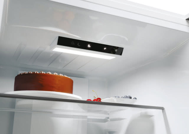 oświetlenie LED w lodówce