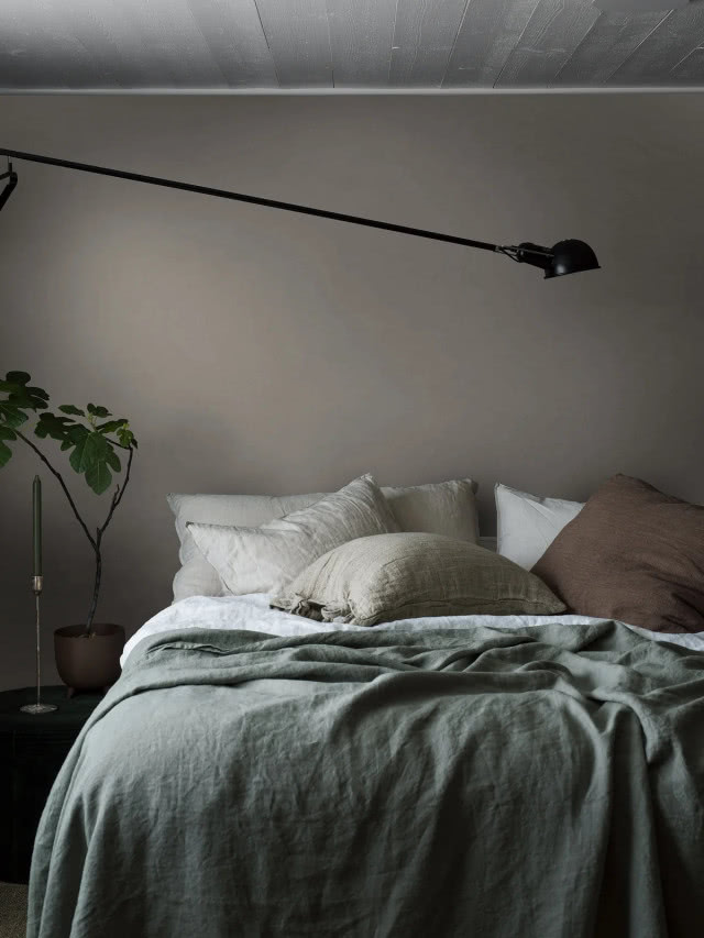 tapeta w męskiej sypialni