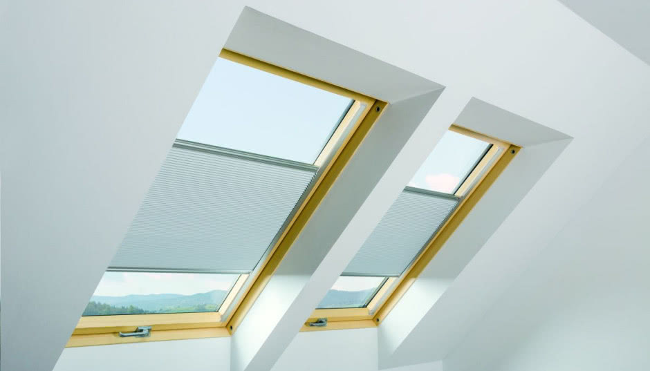 Roleta plisowana APF - ochrona poddasza przed słońcem