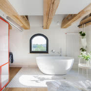 Kolorowe apartamenty w zabytkowym centrum Torunia