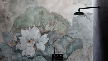 Tapeta pod prysznicem? Wodoodporne tapety jako alternatywa dla płytek