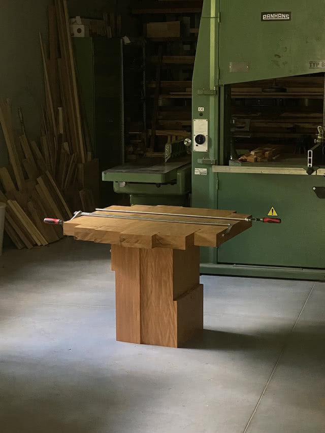 Stół Aleksander Oniszh