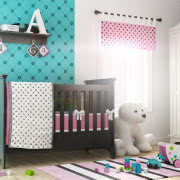 Niemowlęce łóżeczko Clariss ma zdejmowane boki,...