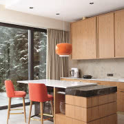 Na ścianach pod prysznicem
praktyczny gres, na...