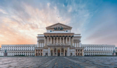 Architekci zmierzą się z ikoną Warszawy. Teatr Wielki - Opera Narodowa przedłuża konkurs na modernizację wnętrz