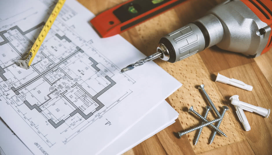 Optymalna wysokość pomieszczeń w domu i bloku - co mówią przepisy?