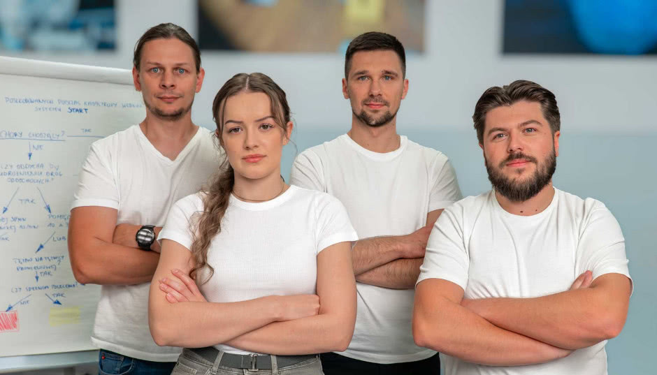 Polscy studenci wśród laureatów Nagrody Jamesa Dysona 2025 - opaska, która ratuje życie