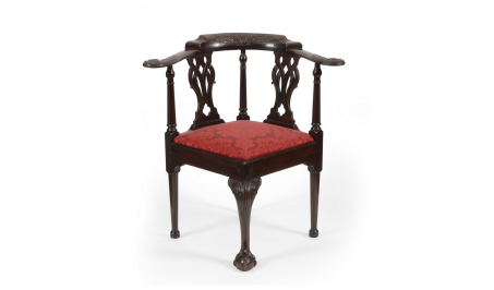 Krzesło narożne - krzesło postawione do kąta