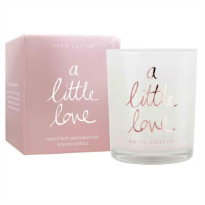 Świeca zapachowa A little Love (grejpfrut i piwonia), WESTWING, 99,90 zł