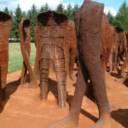 Magdalena Abakanowicz, Klatka i plecy, 1978,...