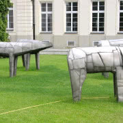 Magdalena Abakanowicz, Klatka i plecy, 1978,...