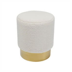 taboret pokryty futerkiem