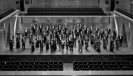 Dziesięciolecie budynku Filharmonii Szczecińskiej i wystawa fotografii Bartka Barczyka