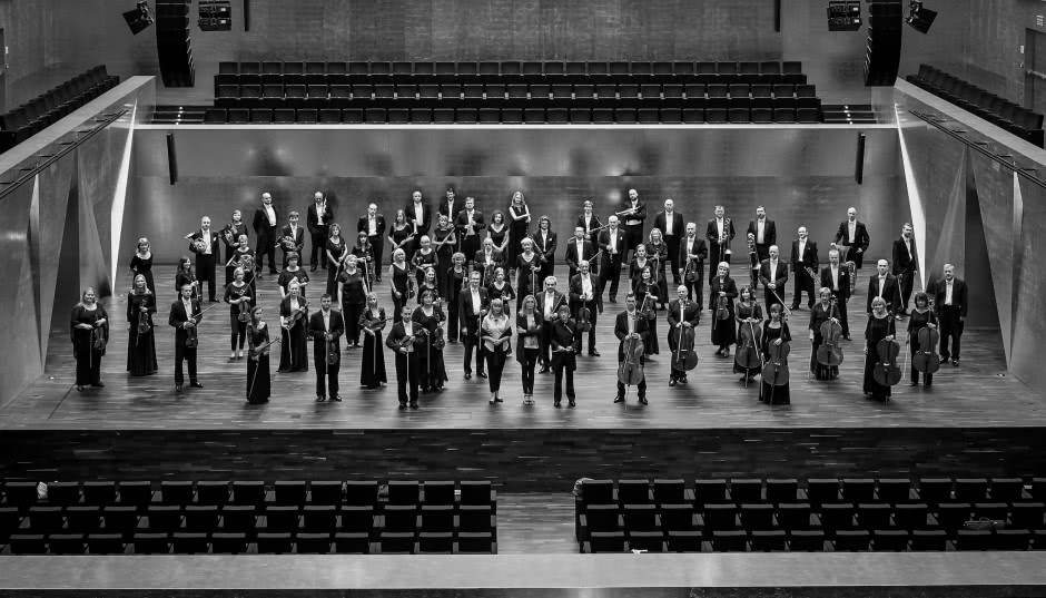 Dziesięciolecie budynku Filharmonii Szczecińskiej i wystawa fotografii Bartka Barczyka