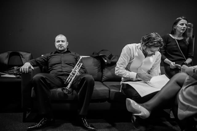 Dziesięciolecie budynku Filharmonii Szczecińskiej i wystawa fotografii Bartka Barczyka