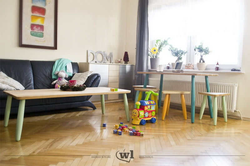 Kolorowe nogi mebli Danes wprowadzają do wnętrza...