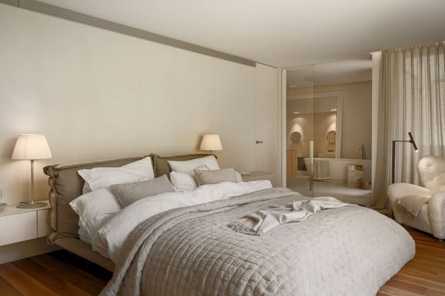 beżowa sypialnia