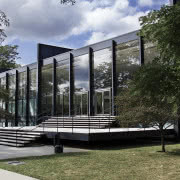 Fotele Barcelona, fot. Knoll