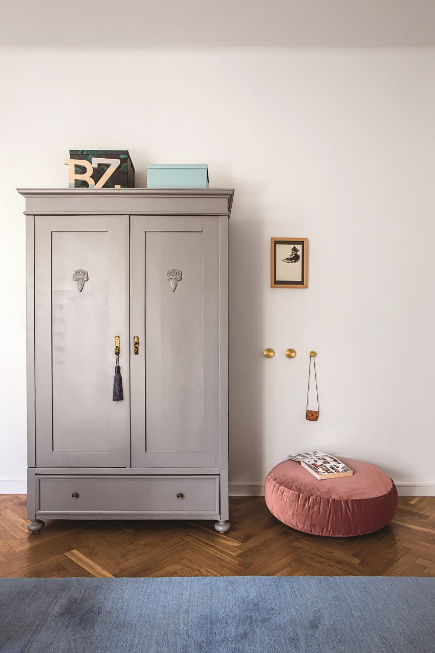 Powyżej pokój córeczki, a w nim przemalowana...