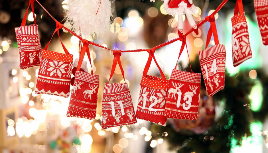 Kalendarz adwentowy 2024: trendy, pomysły i inspiracje na wyjątkowy grudzień