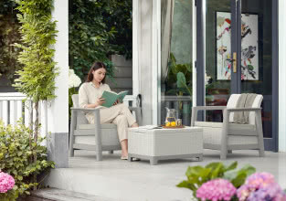 Meble SCANDI KETER - świetnie urządzony ogród na powitanie nowego sezonu